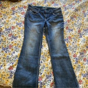 Wrangler boot cut jeans. Like new